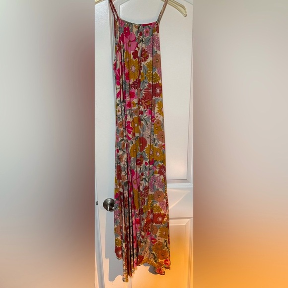 Easel Flowy Floral Tank Maxi Dress - Picture 3 of 4